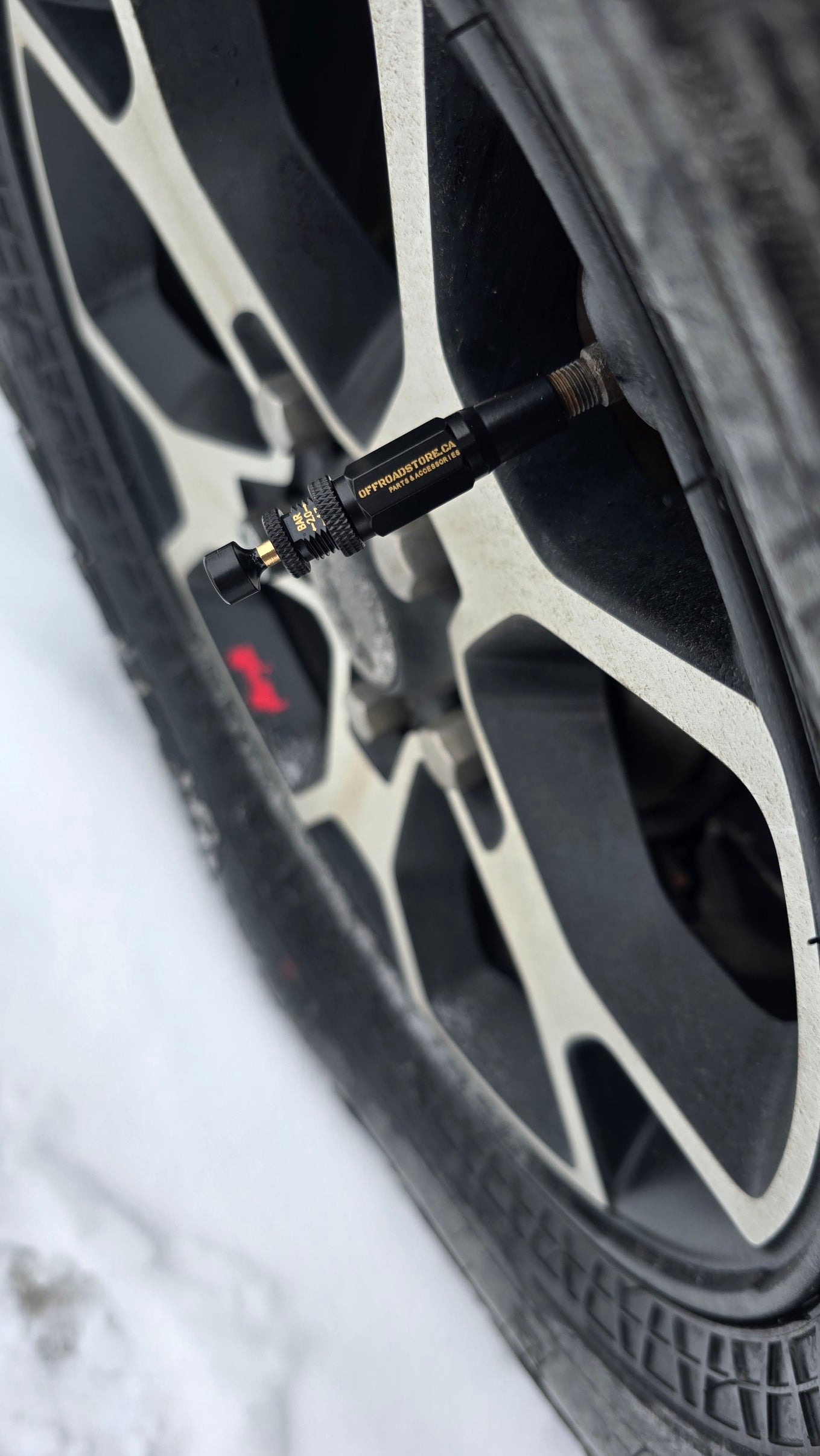 Auto-Stop Tire Deflator image 2